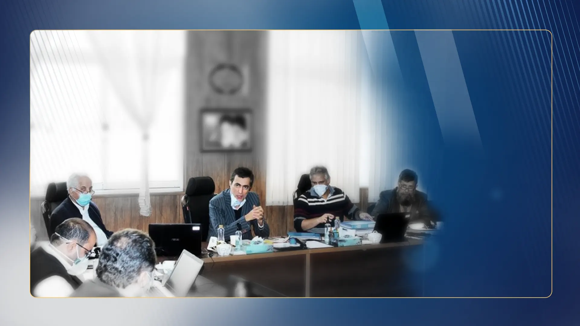 نماينده شركت الماس آسانسور درجلسه بيست و ششمين جلسه سنديكای صنايع آسانسور و پله برقی